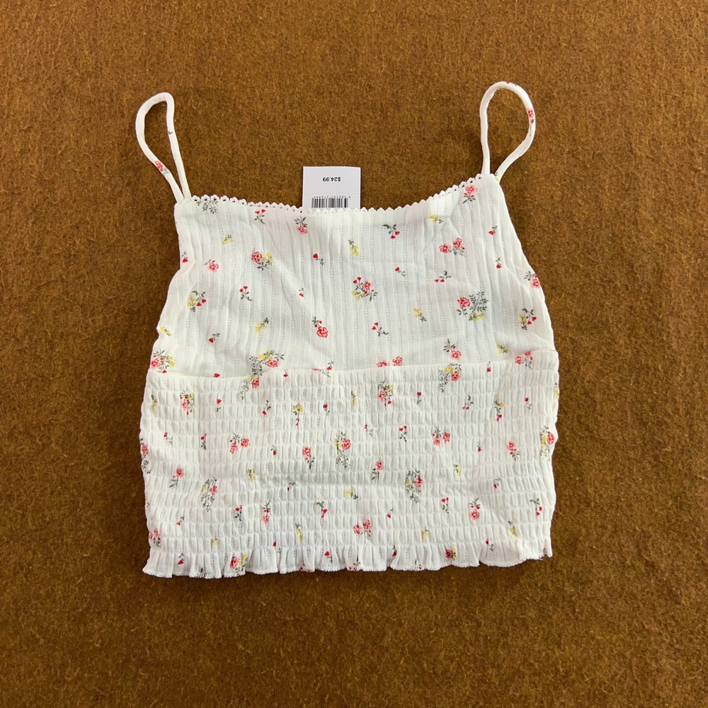 Cotton On Womens XS White Floral Chloe Shirred Cami Cropped Tank Top NWT